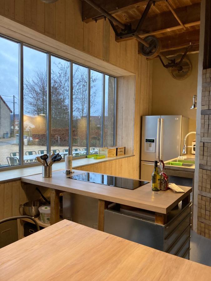 Gite L'Atelier De Tournerie Montigny-sur-l'Ain Exterior foto